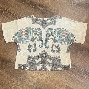 Ginger G knit top size Large Bohomeniam Indian painted elephants & floral mottif